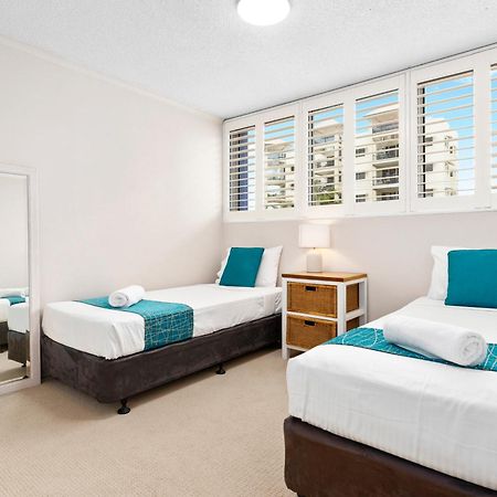 Northwind Beachfront Apartments Мулулаба Экстерьер фото