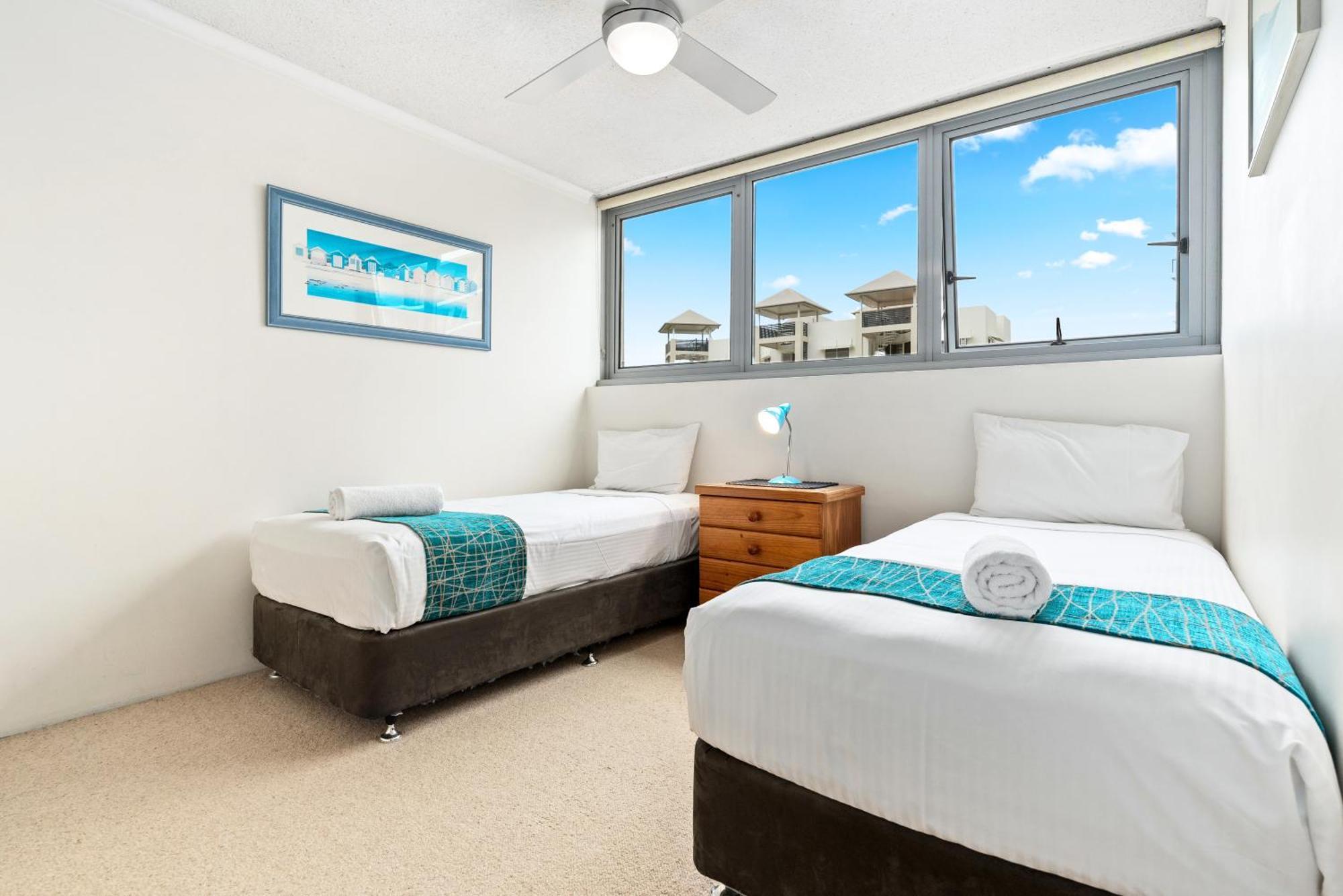 Northwind Beachfront Apartments Мулулаба Номер фото