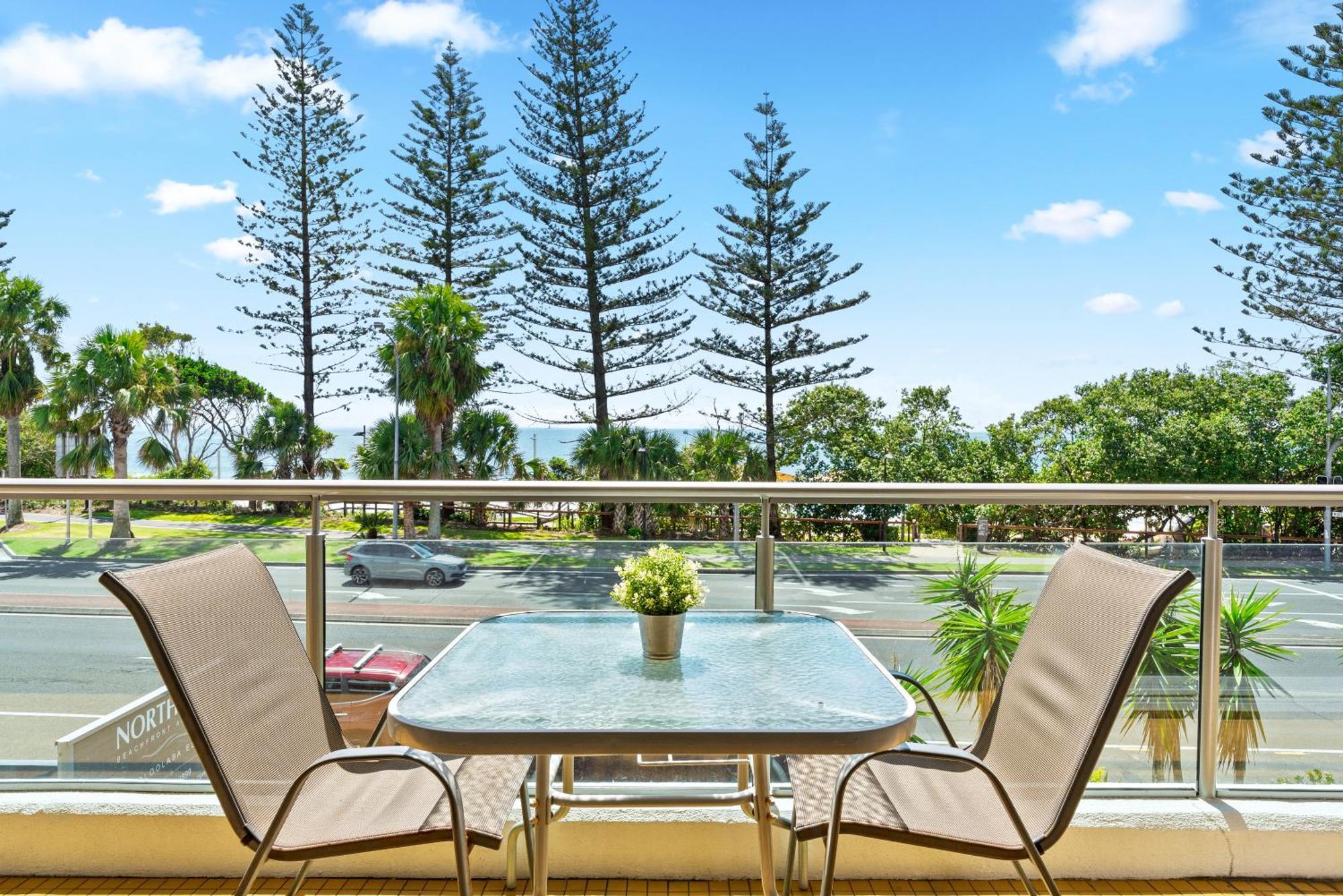 Northwind Beachfront Apartments Мулулаба Экстерьер фото