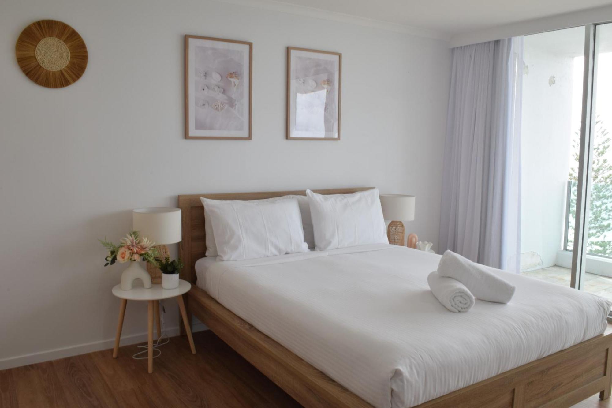 Northwind Beachfront Apartments Мулулаба Экстерьер фото