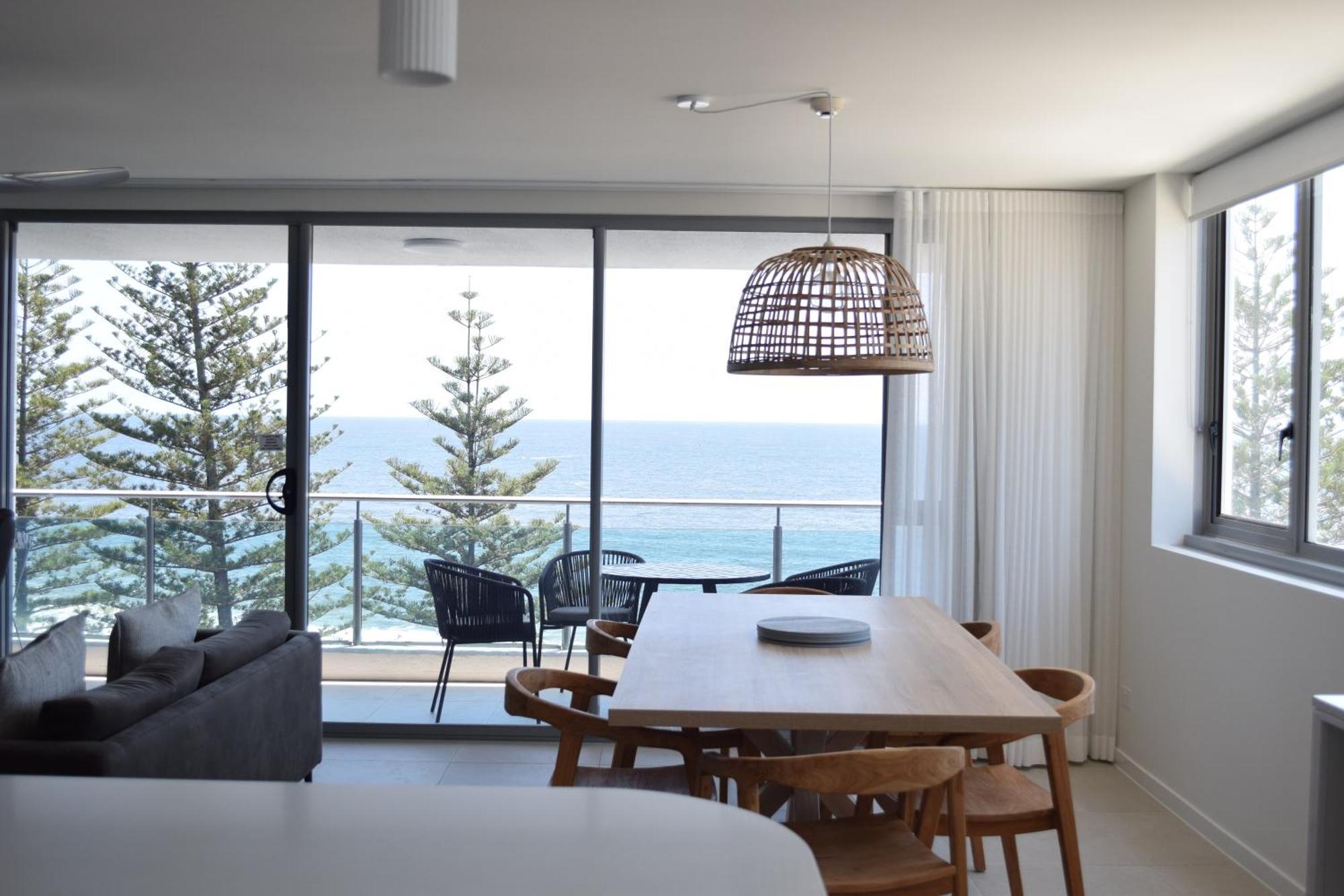 Northwind Beachfront Apartments Мулулаба Экстерьер фото