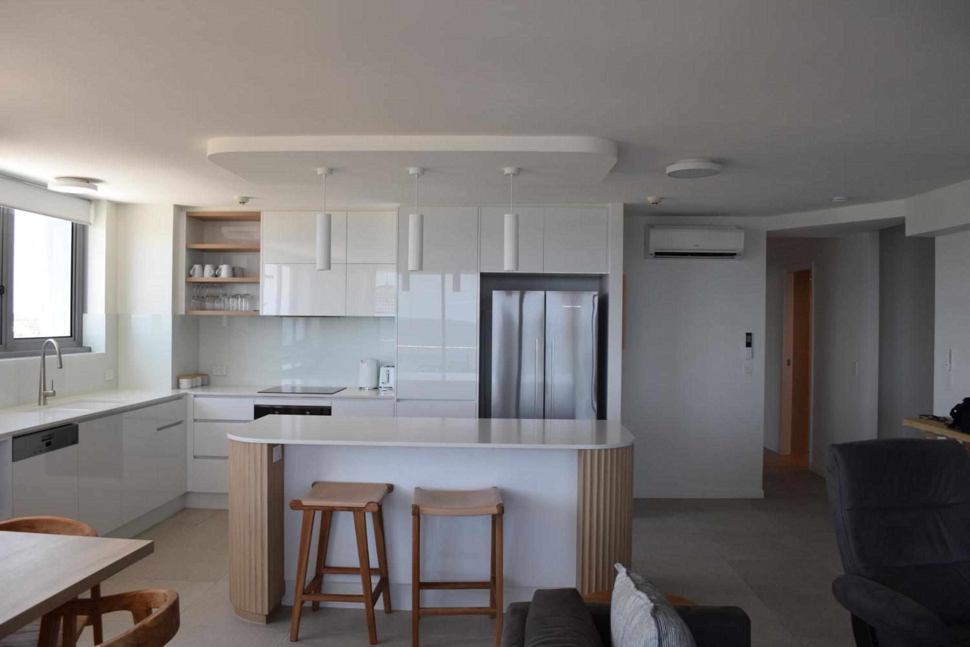 Northwind Beachfront Apartments Мулулаба Экстерьер фото